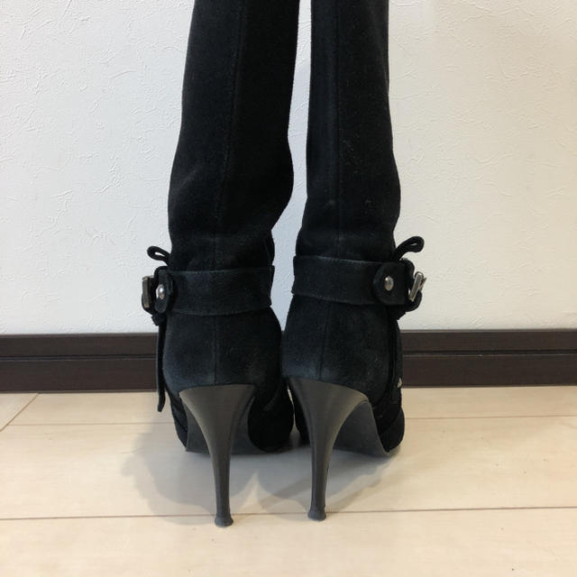 DIANA(ダイアナ)のDIANA スエードロングブーツ　24.5 ブラック レディースの靴/シューズ(ブーツ)の商品写真