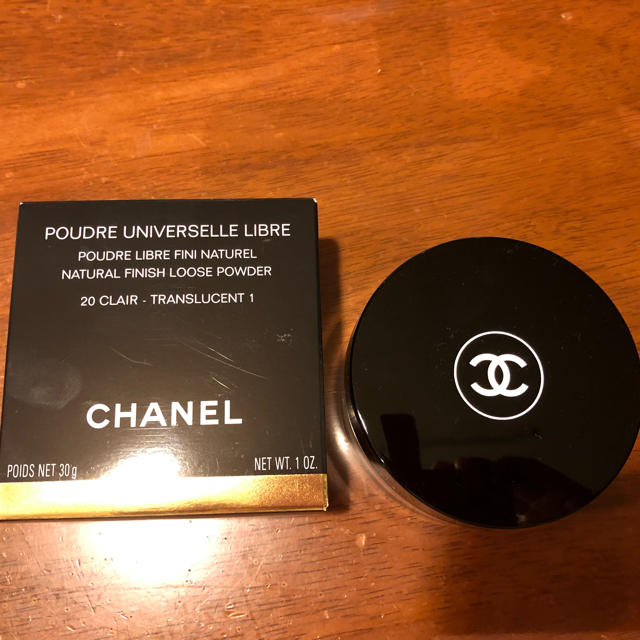 CHANEL  プードゥル　ユニヴェルセル　リーブル 20クレール