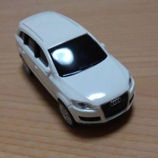 アウディ　Ｑ７　ミニカー(ミニカー)