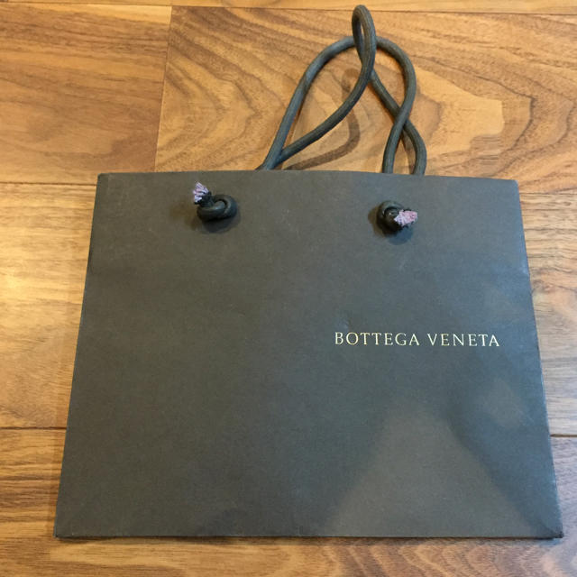 Bottega Veneta(ボッテガヴェネタ)のBOTTEGA VENETAショッパー レディースのバッグ(ショップ袋)の商品写真