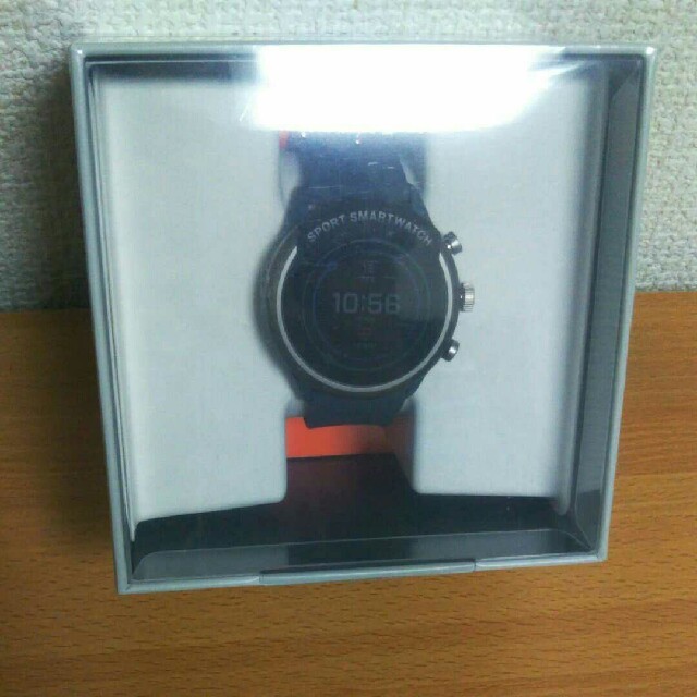 FOSSIL(フォッシル)の★新品★送料無料★ FOSSIL スマートウォッチ メンズの時計(腕時計(デジタル))の商品写真