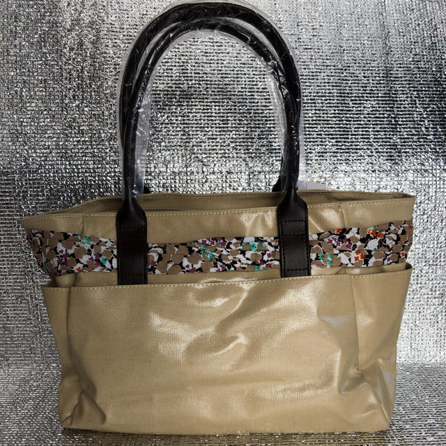 LAZY SUSAN(レイジースーザン)のショルダーバッグ トートバッグ レイジースーザン 牛革 綿 レディースのバッグ(トートバッグ)の商品写真