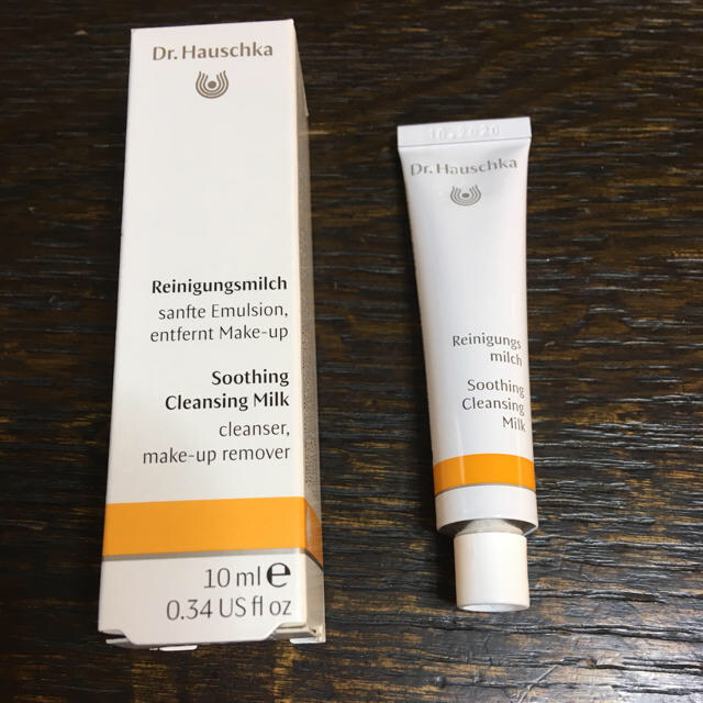 Dr.Hauschka(ドクターハウシュカ)のDr.Hauschka クレンジングミルク  10ml コスメ/美容のスキンケア/基礎化粧品(クレンジング/メイク落とし)の商品写真