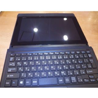 アロー(ARROW)の富士通 タブレット TabQH34 B1 arrowsTab win10(タブレット)