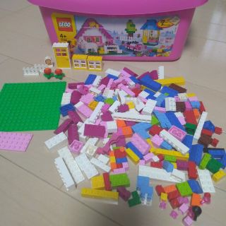 レゴ(Lego)のlegoブロック　ピンクコンテナ■バラ、レゴ(積み木/ブロック)