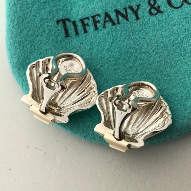 Tiffany & Co.(ティファニー)のTiffany スカロップシェルイヤリング美品　希少 レディースのアクセサリー(イヤリング)の商品写真