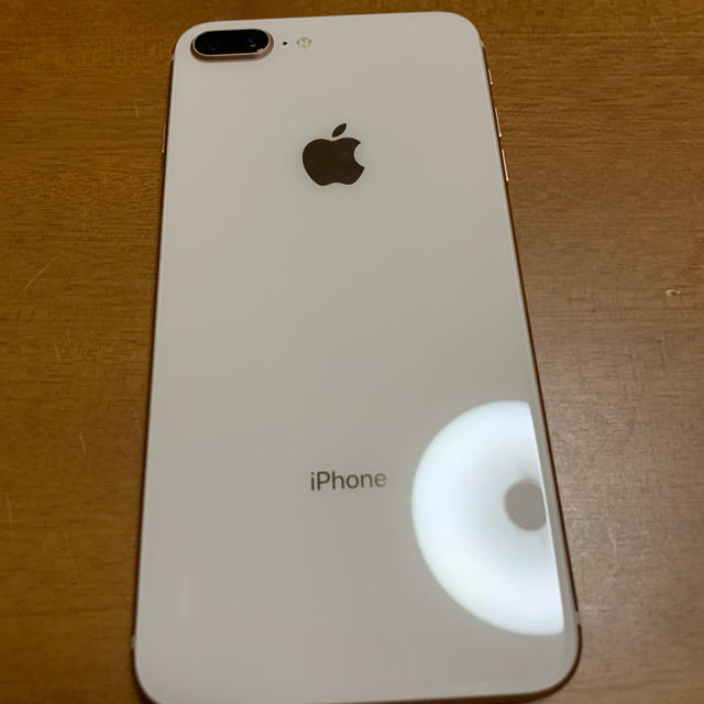 iPhone8Plus ゴールド【今だけ大特価】