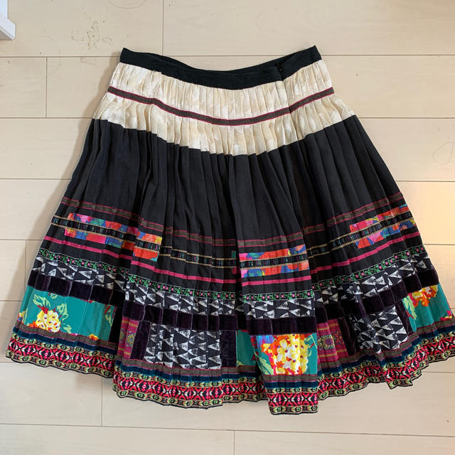 Anthropologie(アンソロポロジー)のプリーツスカート レディースのスカート(ひざ丈スカート)の商品写真
