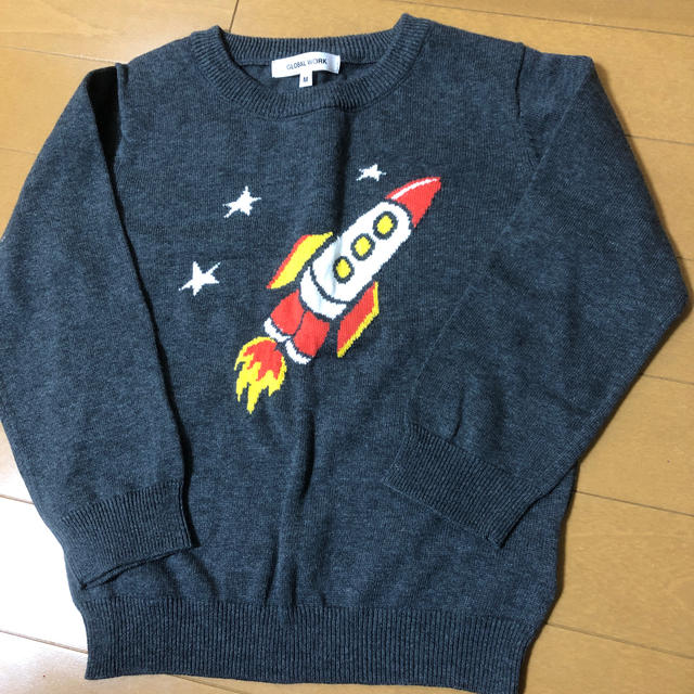 GLOBAL WORK(グローバルワーク)の美品！　ロケットセーター キッズ/ベビー/マタニティのキッズ服男の子用(90cm~)(ニット)の商品写真