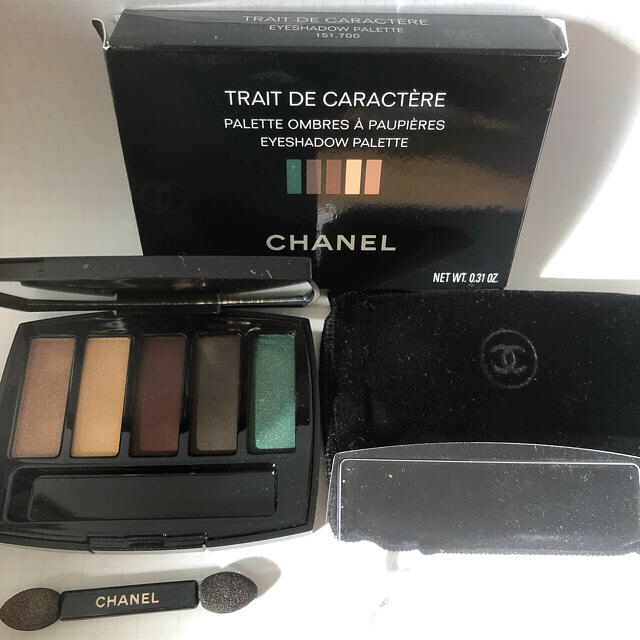 CHANEL(シャネル)の最終値下げ！限定品❤︎美品❤︎アイシャドウ❤︎ コスメ/美容のベースメイク/化粧品(アイシャドウ)の商品写真