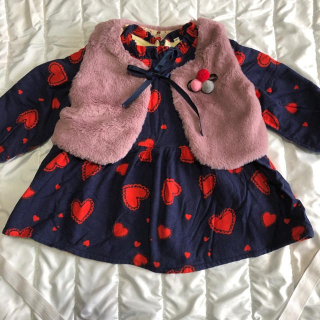 裏起毛ワンピース　100サイズ　ベスト付きワンピース キッズ/ベビー/マタニティのキッズ服女の子用(90cm~)(ワンピース)の商品写真