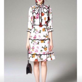 グッチ ひざ丈ワンピース(レディース)(フリル)の通販 24点 | Gucciの