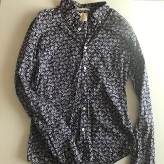 スコッチアンドソーダ(SCOTCH & SODA)のスコッチアンドソーダほぼ新品＊花柄ボタンダウンシャツ(シャツ)