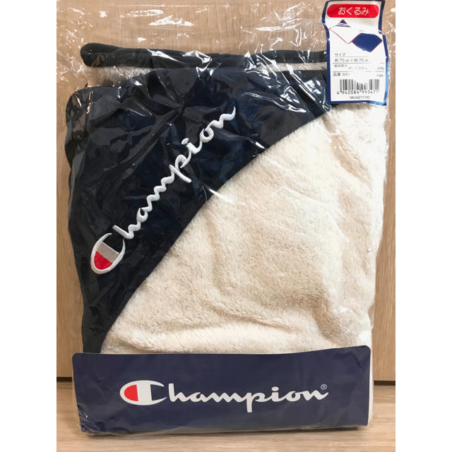 Champion(チャンピオン)の新品未使用 未開封　チャンピオン　おくるみ キッズ/ベビー/マタニティのこども用ファッション小物(おくるみ/ブランケット)の商品写真