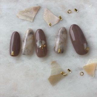 ニュアンスネイルチップ　茶 コスメ/美容のネイル(つけ爪/ネイルチップ)の商品写真