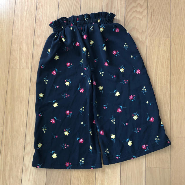 futafuta(フタフタ)のバースデー☆ワイドパンツ キッズ/ベビー/マタニティのキッズ服女の子用(90cm~)(パンツ/スパッツ)の商品写真