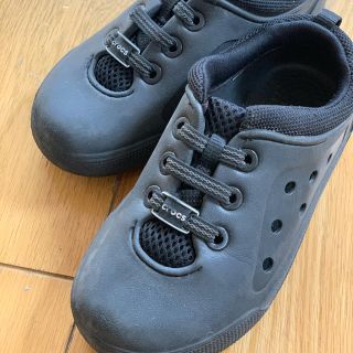 クロックス(crocs)のクロックス　スニーカー　サイズc12-13(スニーカー)