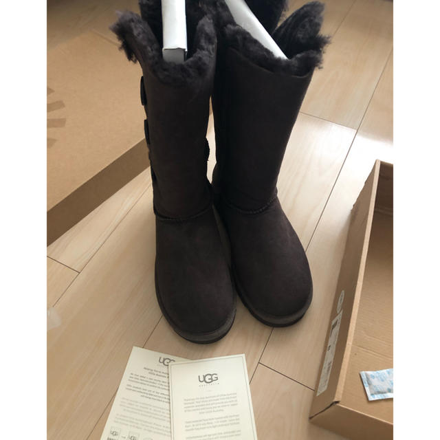 UGG アグ ムートンブーツ ベイリー ボタン