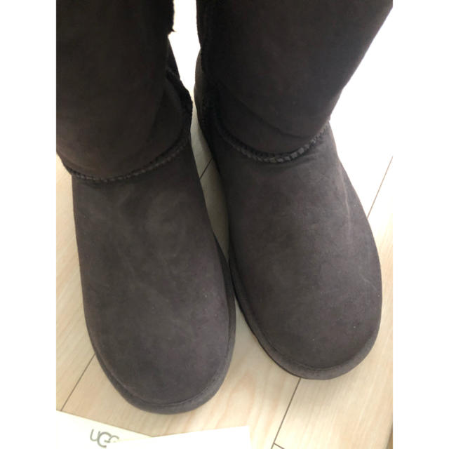 UGG アグ ムートンブーツ ベイリー ボタン