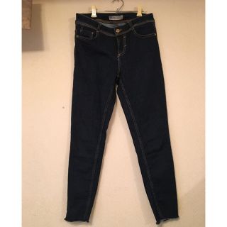 ザラ(ZARA)のZARA♡定番ストレッチカットオフスキニー36美品(デニム/ジーンズ)