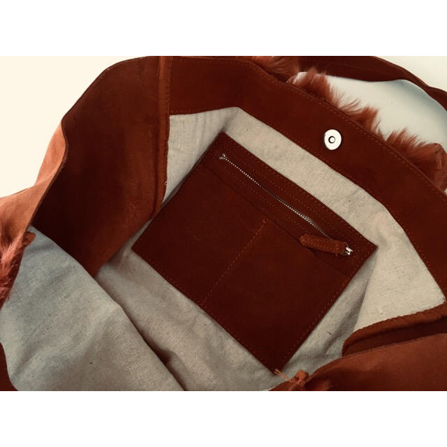 ZARA(ザラ)のザラ ファートートバック  レディースのバッグ(トートバッグ)の商品写真