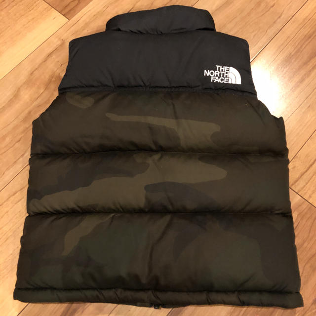 THE NORTH FACE(ザノースフェイス)のノベルティヌプシベスト キッズ 100cm 新品 キッズ/ベビー/マタニティのキッズ服男の子用(90cm~)(ジャケット/上着)の商品写真