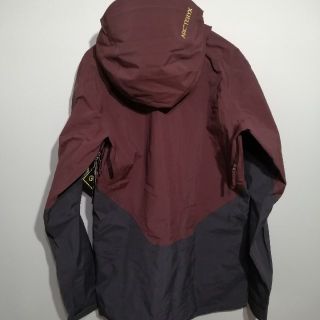 ARC'TERYX - 新品 サイズS ARC'TERYX RUSH JACKET ラッシュ ジャケット ...