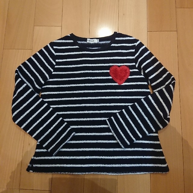 BeBe(ベベ)のBeBe ☆ SLAP SLIP   長袖ニット  キッズ/ベビー/マタニティのキッズ服女の子用(90cm~)(ニット)の商品写真