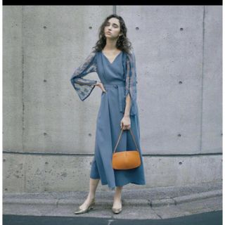 アメリヴィンテージ(Ameri VINTAGE)の【ameri vintage】LASE SLEEVE REFINED DRESS(ロングドレス)