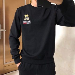 モスキーノ(MOSCHINO)のMOSCHINO   パーカー 19秋コーデ(パーカー)