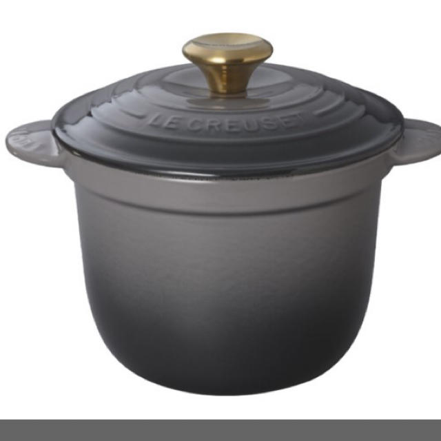 LE CREUSET(ルクルーゼ)のとも様専用 インテリア/住まい/日用品のキッチン/食器(鍋/フライパン)の商品写真