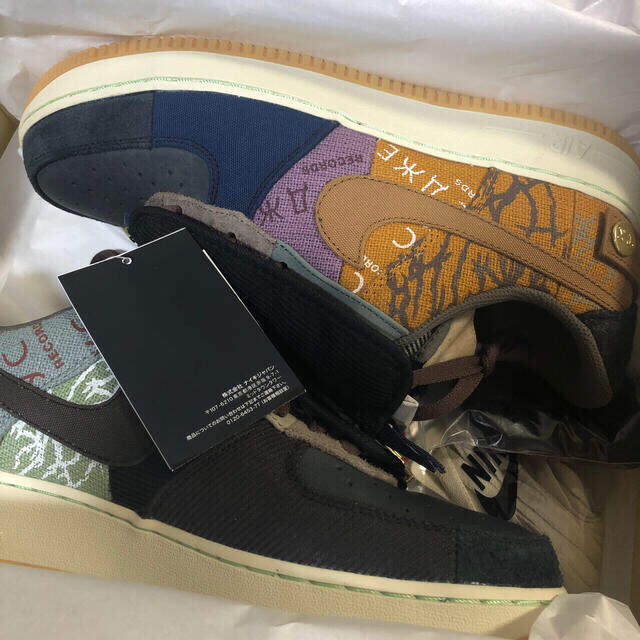 靴/シューズ国内正規品　NIKE TRAVIS SCOTT  AIR FORCE 1