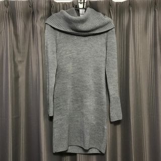 エイチアンドエム(H&M)のH&Mエイチアンドエムグレーオフタートルニットワンピース オフショル着丈長め85(ミニワンピース)