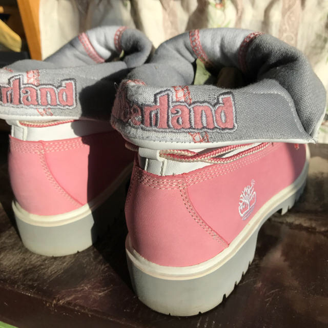 Timberland(ティンバーランド)の☆ピンク☆Timberlandブーツ レディースの靴/シューズ(ブーツ)の商品写真