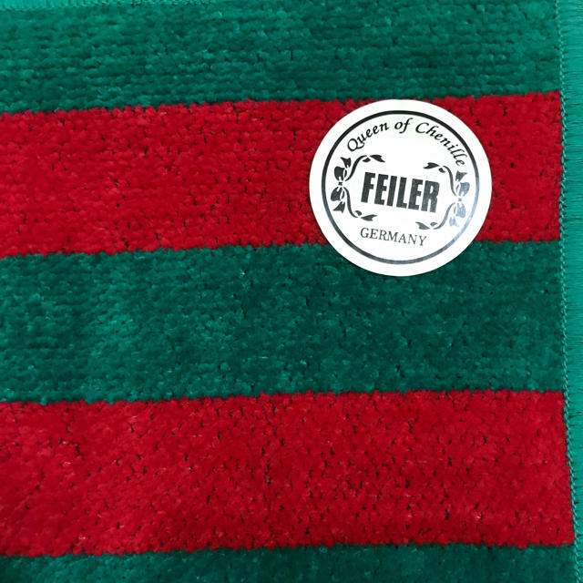 FEILER(フェイラー)の12月限定値下げ♡☆新品未使用☆FEILERハンカチ★グリーン＆レッド レディースのファッション小物(ハンカチ)の商品写真