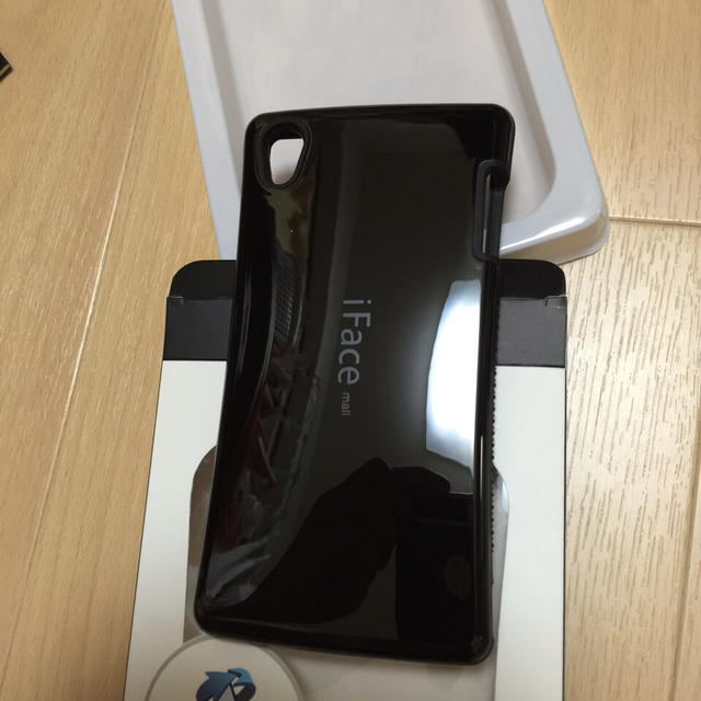 iFace XperiaZ3ケース 黒 スマホ/家電/カメラのスマホアクセサリー(モバイルケース/カバー)の商品写真