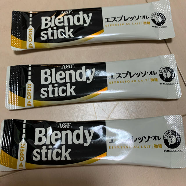 AGF(エイージーエフ)のブレンディスティック　　エスプレッソオレ 食品/飲料/酒の飲料(コーヒー)の商品写真