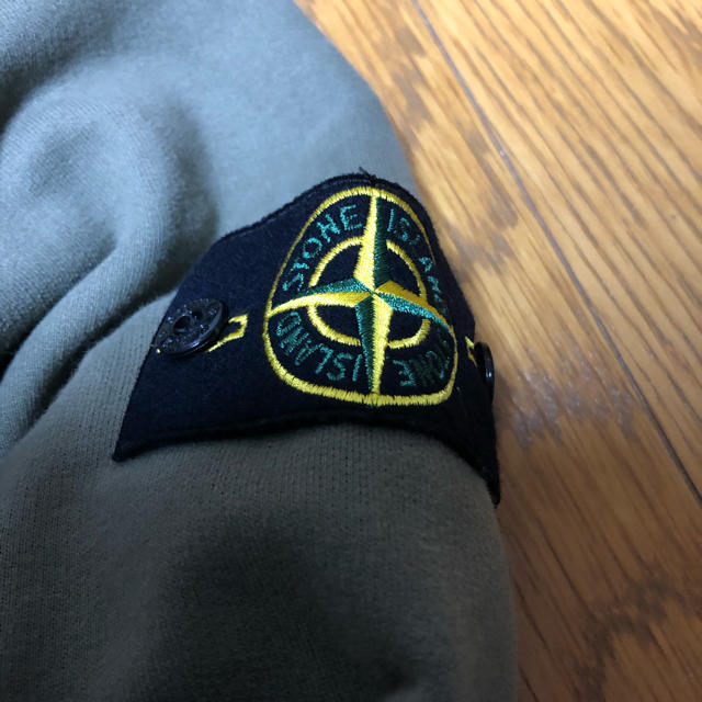 stone island ジップパーカー