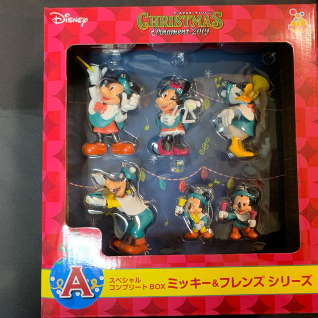 Disney ミッキー フレンズ クリスマス オーナメント ファミマ くじ ディズニー の通販 By とも7565 S Shop ディズニー ならラクマ