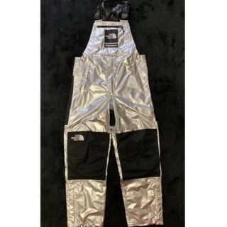 シュプリーム(Supreme)のニャンチュウ様専用 supreme northface bibpants(マウンテンパーカー)