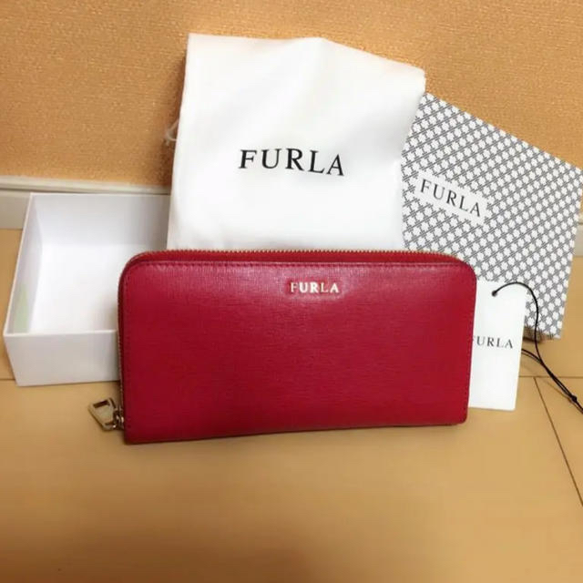 FURLA フルラ　長財布