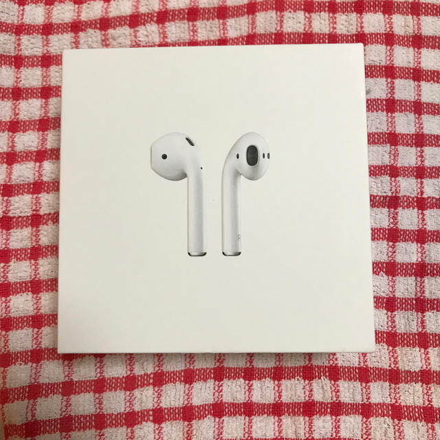 AirPods 初代　第一世代　airpods  スマホ/家電/カメラのオーディオ機器(ヘッドフォン/イヤフォン)の商品写真