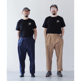 コモリ(COMOLI)のNEAT USA LECHOPPE別注　NAVY サイズ32(チノパン)