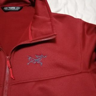 アークテリクス(ARC'TERYX)の定価24,000円☆ARC'TERYX  アレナイト フリースジャケットSサイズ(ナイロンジャケット)