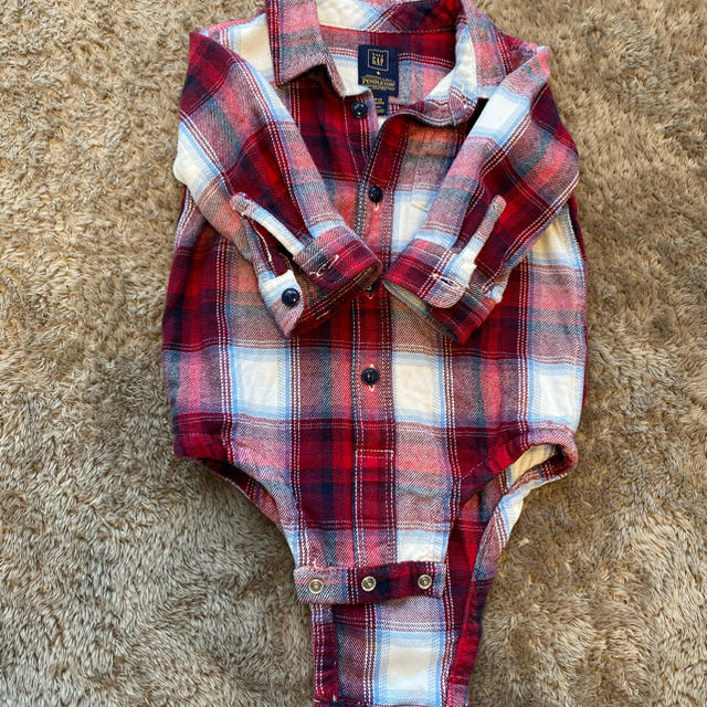 babyGAP(ベビーギャップ)のロンパース　GAP 70 チェック キッズ/ベビー/マタニティのベビー服(~85cm)(ロンパース)の商品写真