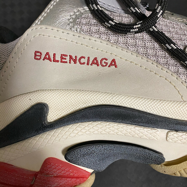 Balenciaga(バレンシアガ)のBALENCIAGA triple s メンズの靴/シューズ(スニーカー)の商品写真