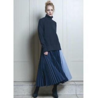 ユナイテッドアローズ(UNITED ARROWS)の美品＊romile＊プリーツニットワンピース(ロングワンピース/マキシワンピース)