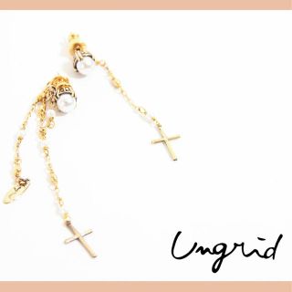 アングリッド(Ungrid)のungrid クロスサンドパールピアス(ピアス)