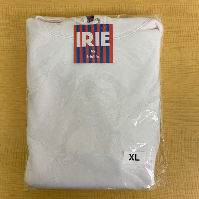 IRIE LIFE(アイリーライフ)の◆新品未使用◆irie lifeパーカー「袖レコード」ホワイト　XLサイズ メンズのトップス(パーカー)の商品写真