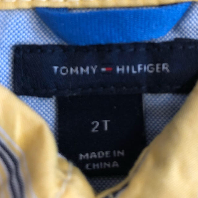 TOMMY HILFIGER(トミーヒルフィガー)のトミーヒルフィガー キッズワイシャツ キッズ/ベビー/マタニティのキッズ服男の子用(90cm~)(その他)の商品写真